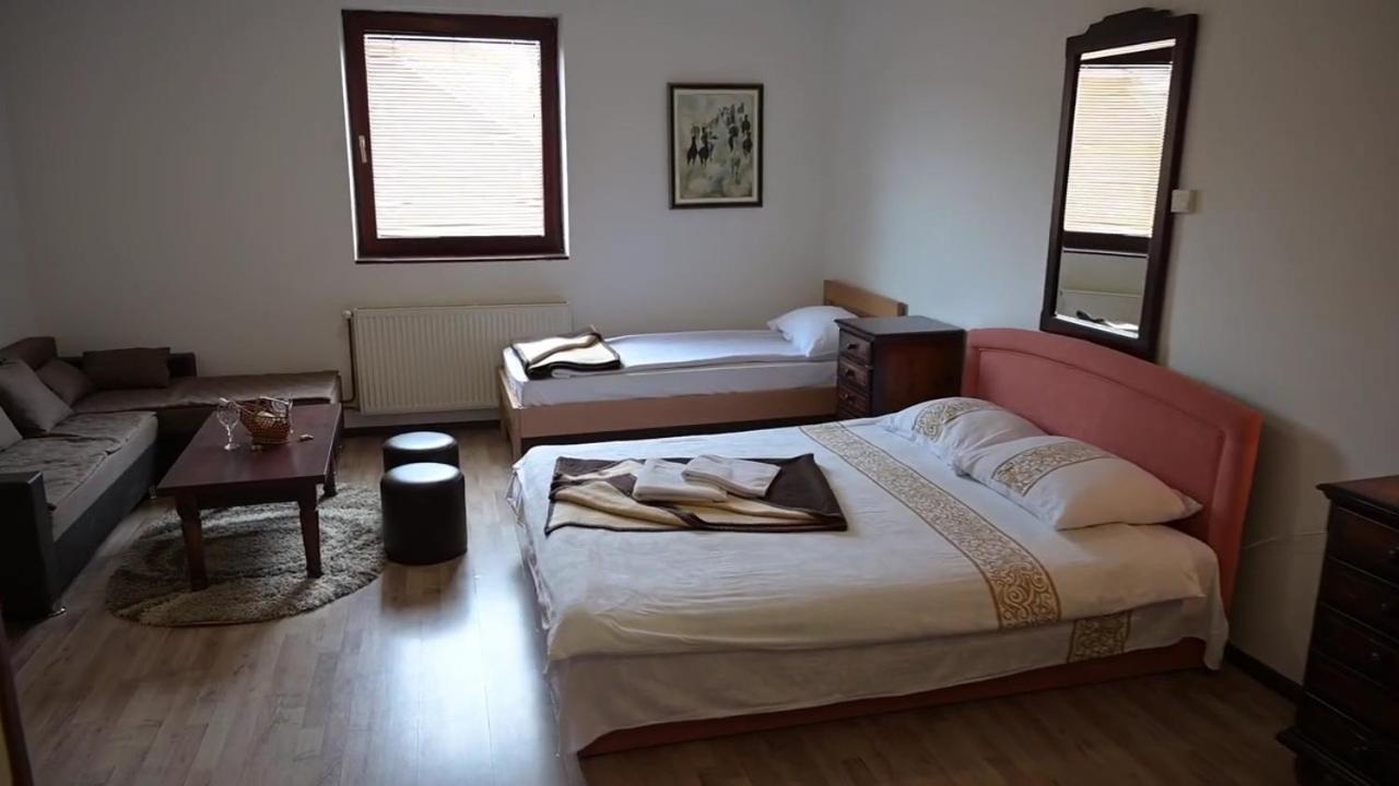 Hotel Dijamant ซลาตีบอร์ ภายนอก รูปภาพ
