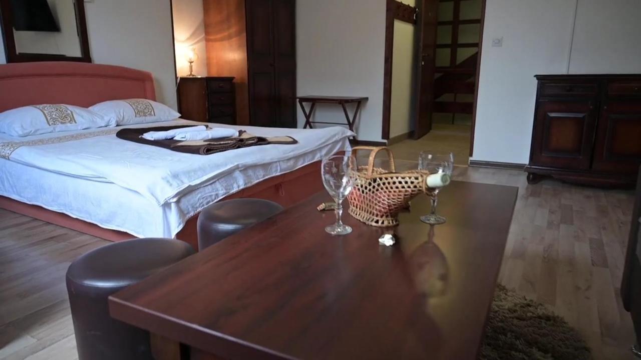 Hotel Dijamant ซลาตีบอร์ ภายนอก รูปภาพ