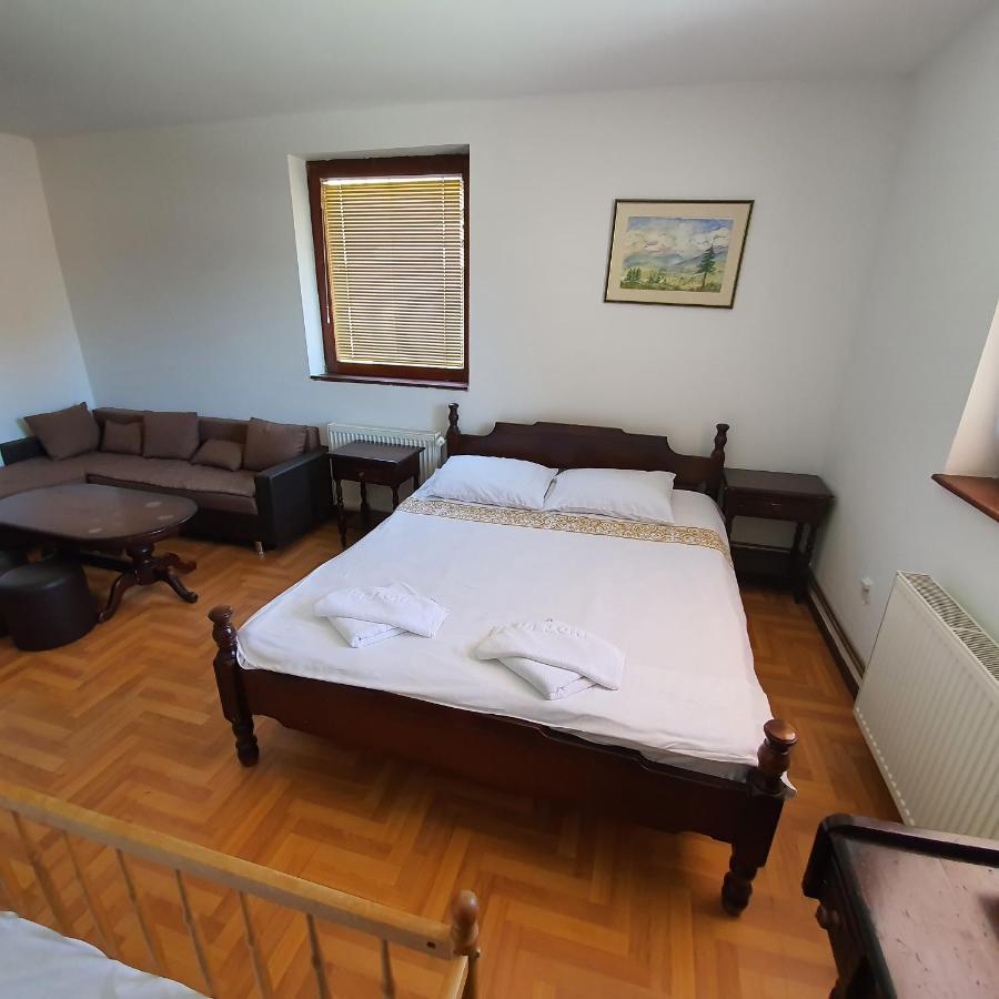 Hotel Dijamant ซลาตีบอร์ ภายนอก รูปภาพ